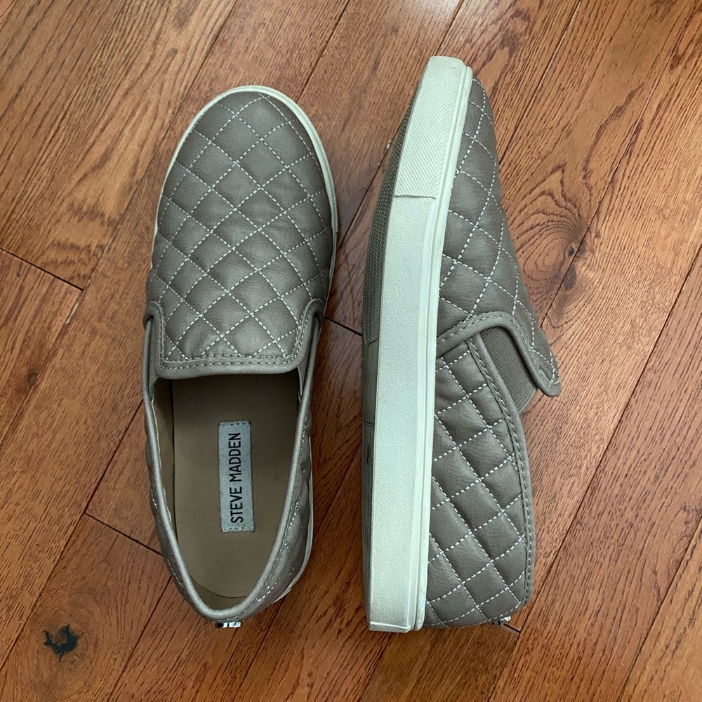 Steve Madden slip ons; women’s size 8